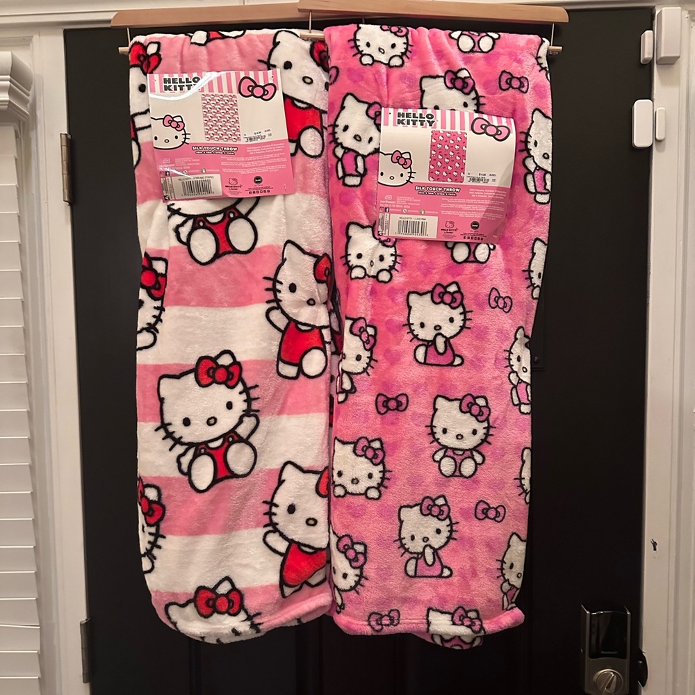 New VHTF Ross Hello Kitty Blankets